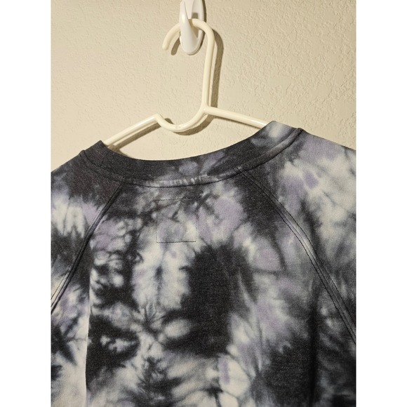 RSQ Womens Cropped Tie Dye Sweatshirt Purple Black White Pullover M Grunge Edgy - Picture 6 of 7